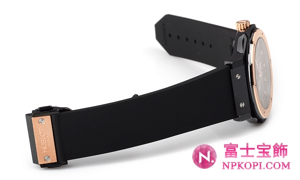 ウブロクラシックフュージョン セラミックゴールド ４２ｍｍ 542.CP.1780.RX